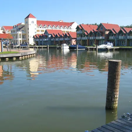펜션 Hafendorf Rheinsberg C2 Direkt Am Wasser 라인스베르크