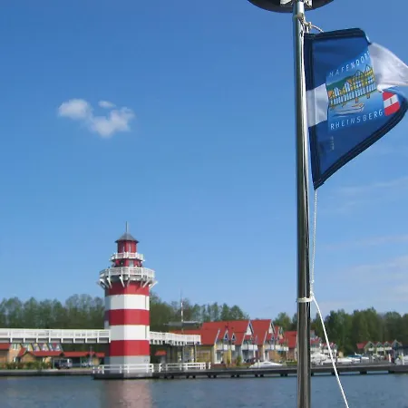 펜션 Hafendorf Rheinsberg C2 Direkt Am Wasser